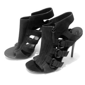 Guiseppe Zanotti buckle zipper stiletto